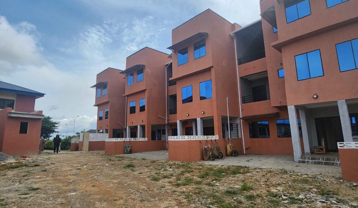 WhatsApp Image 2023-10-20 at 09.56.03 (1)